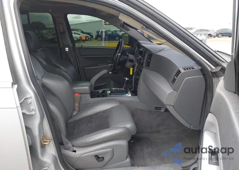 2007 Jeep Grand Cherokee Srt8 z USA, uszkodzony, nr VIN 1J8HR78307C629842